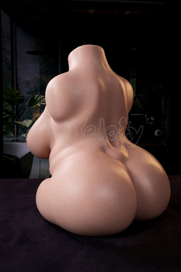Yeloly B77 BBW Ingrid Sexpuppe Torso